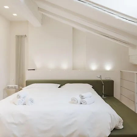 In The Shadow Of The Two Towers Apartment